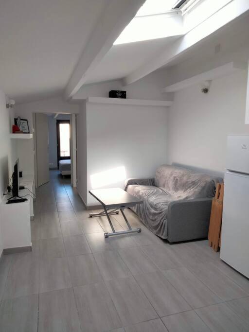Maison Independante 35M² Classee Proche D'Ylium. Олон-сюр-Мер Экстерьер фото
