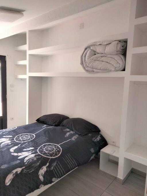 Maison Independante 35M² Classee Proche D'Ylium. Олон-сюр-Мер Экстерьер фото